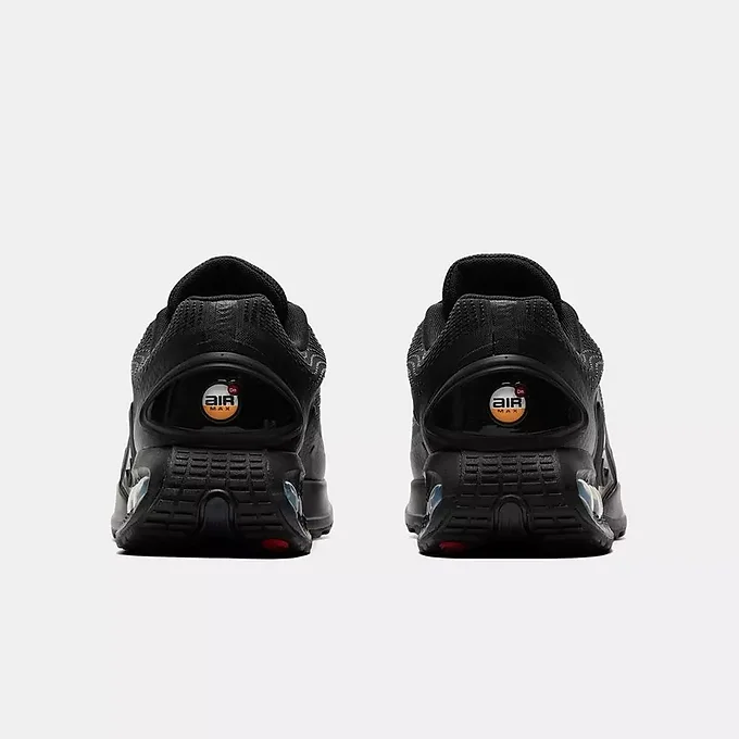 air vapormax dn triple black air vapormax dn triple black