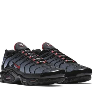 air max plus 'black gradient red'